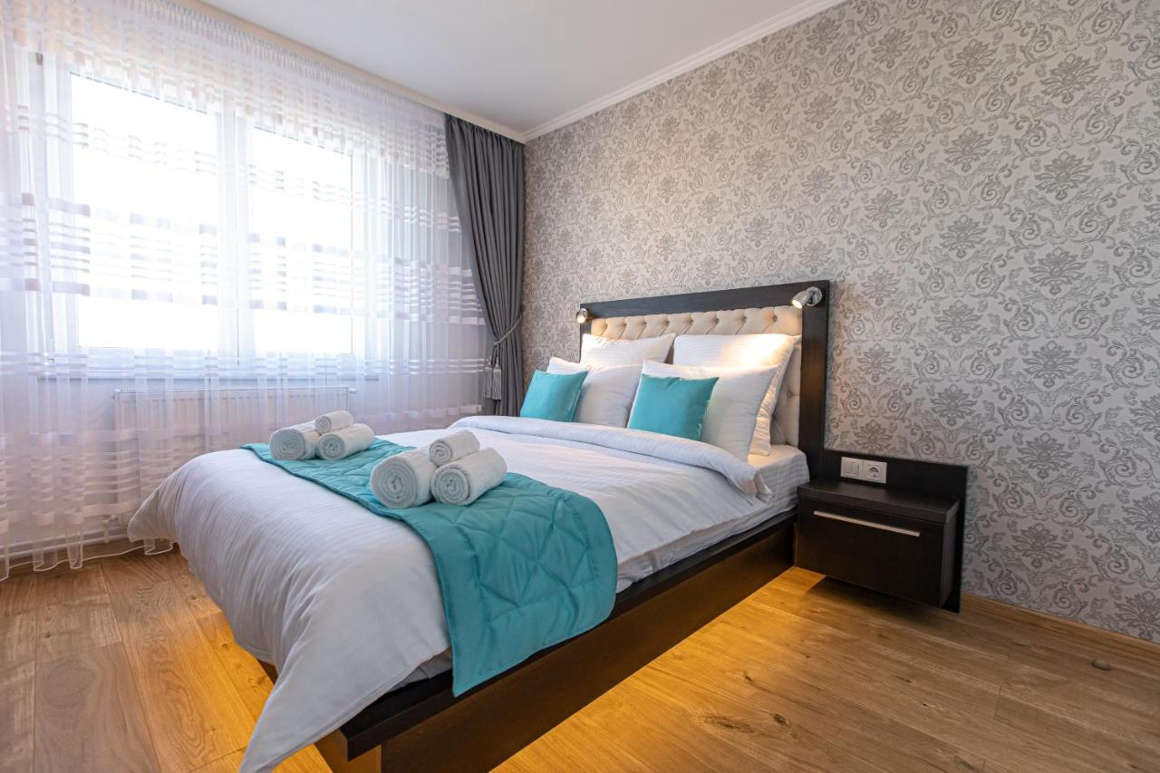 Onyx - Wonder Aparthotel Braşov Extérieur photo